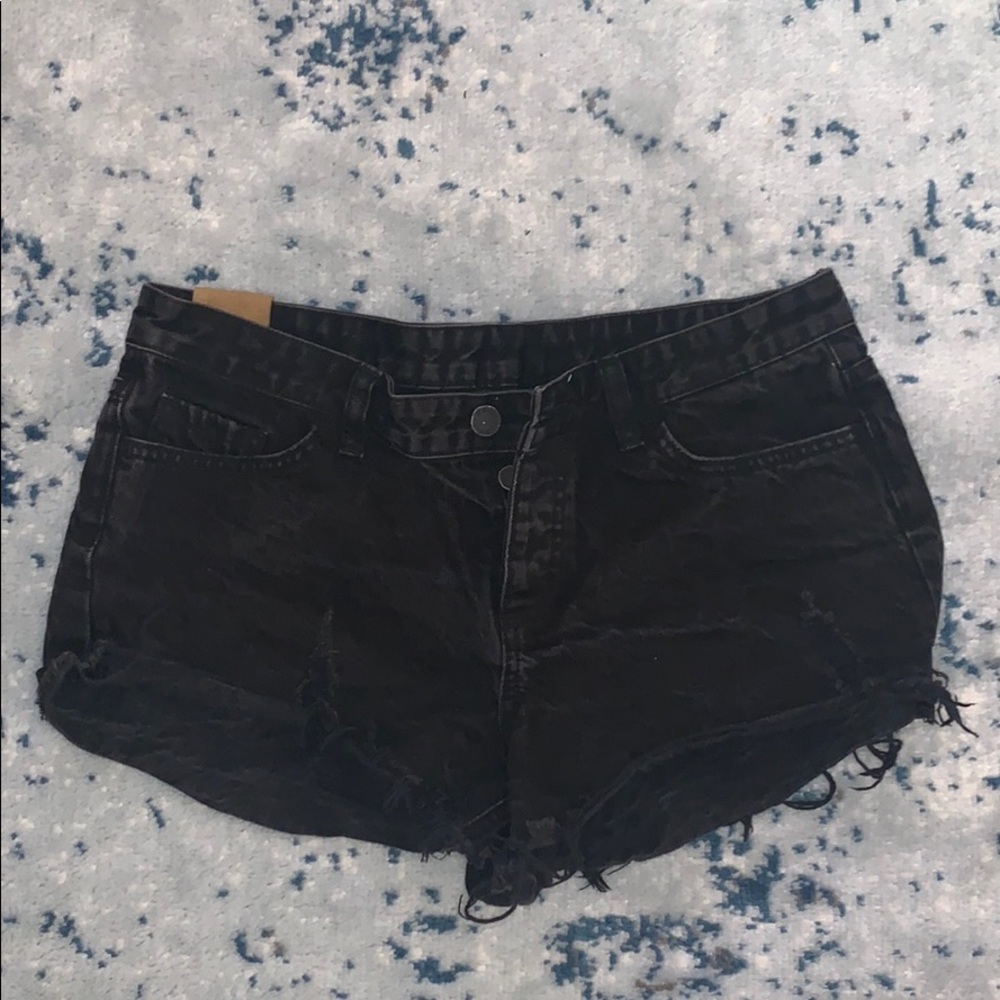 Insight brand black denim black short shorts